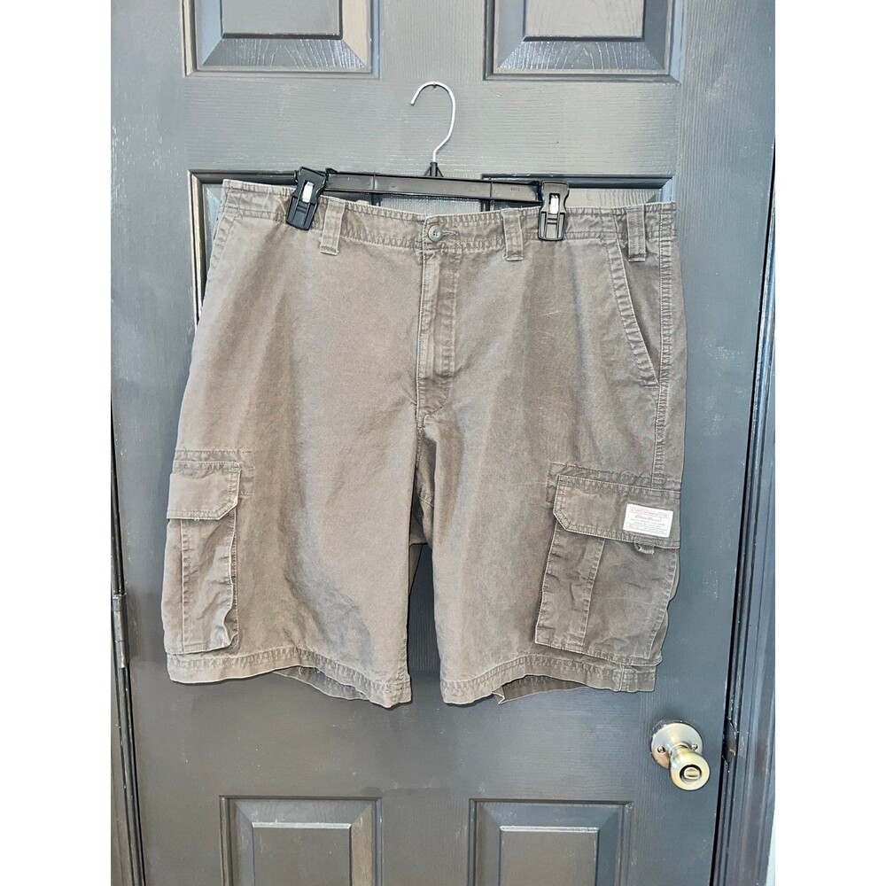 Eddie Bauer Men's Army Green Cargo Shorts 40 waist